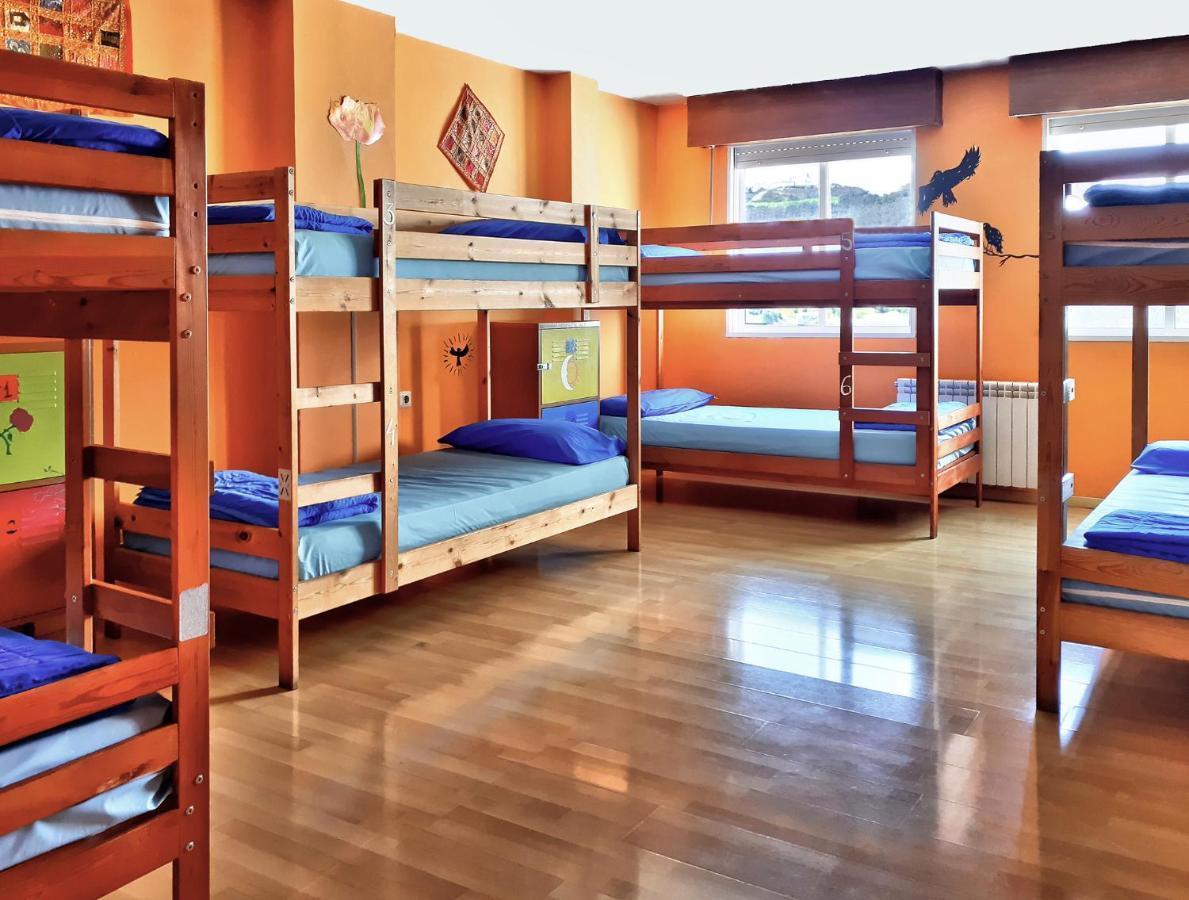 Meiga Backpackers Hostel 圣地亚哥－德孔波斯特拉 外观 照片