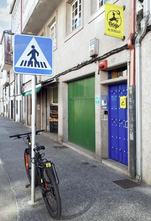 Meiga Backpackers Hostel 圣地亚哥－德孔波斯特拉 外观 照片